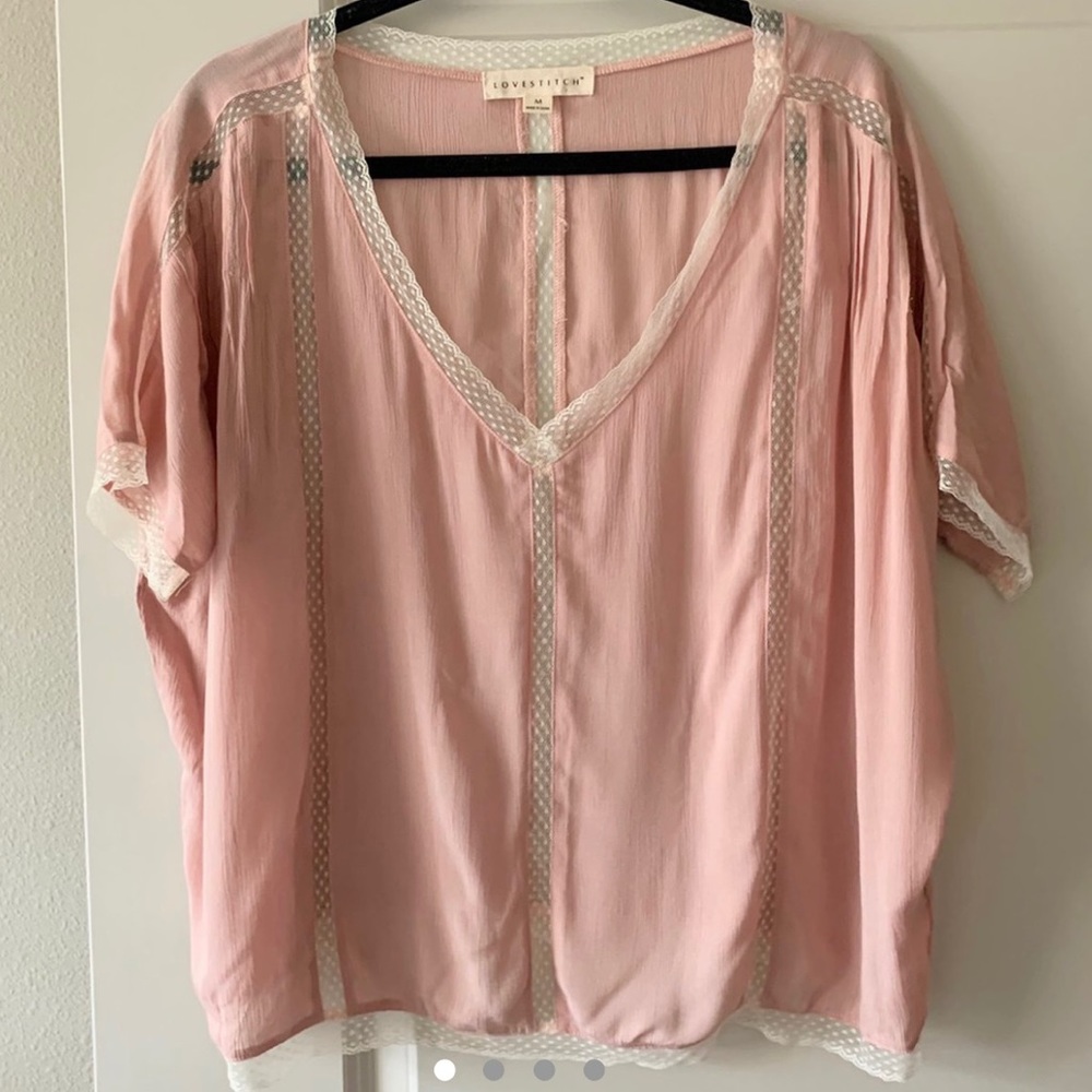 Lovestitch 🏡blouse